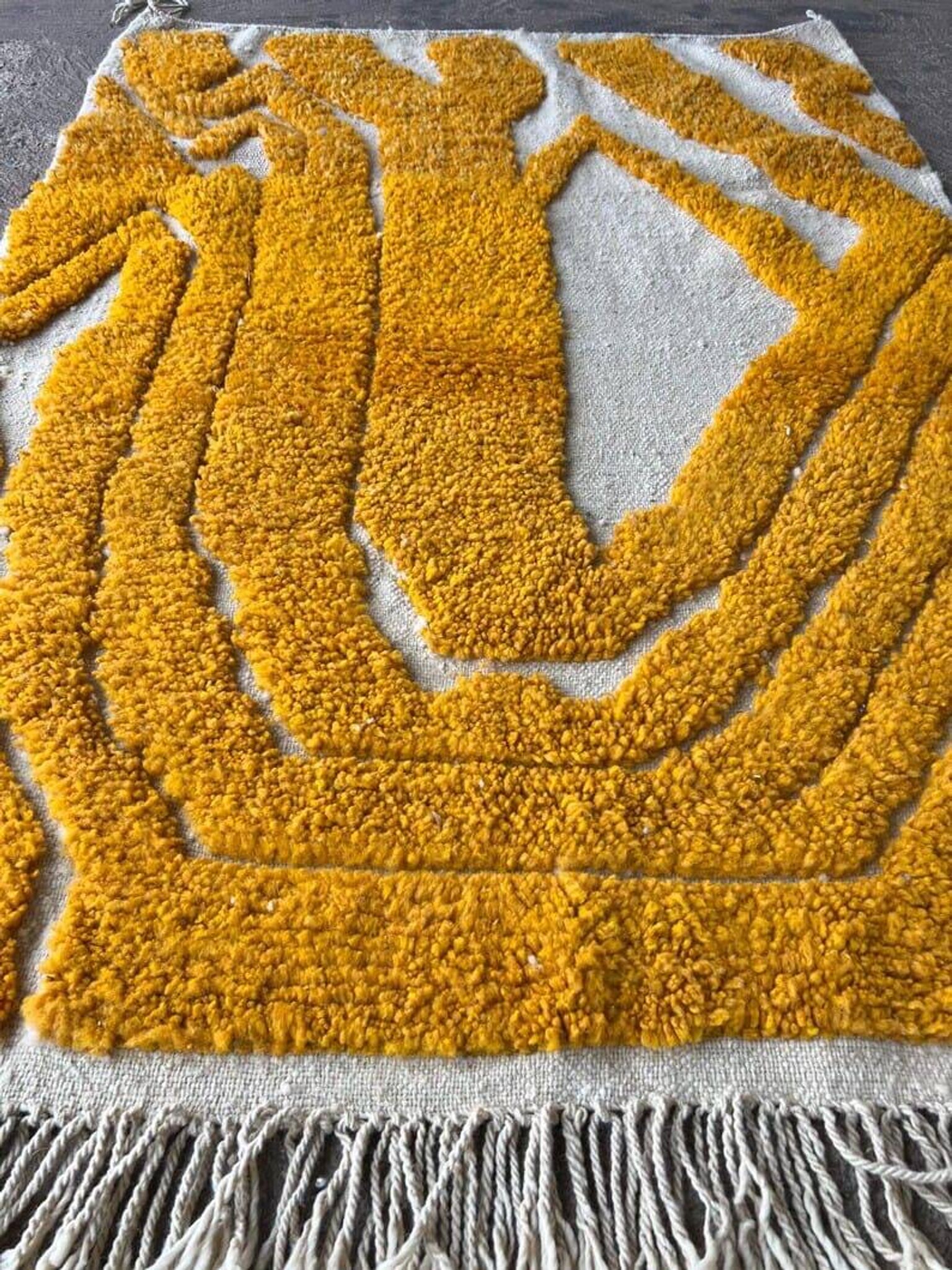 Tapis de salon fait main artisanale taille 150 x 250 cm orange