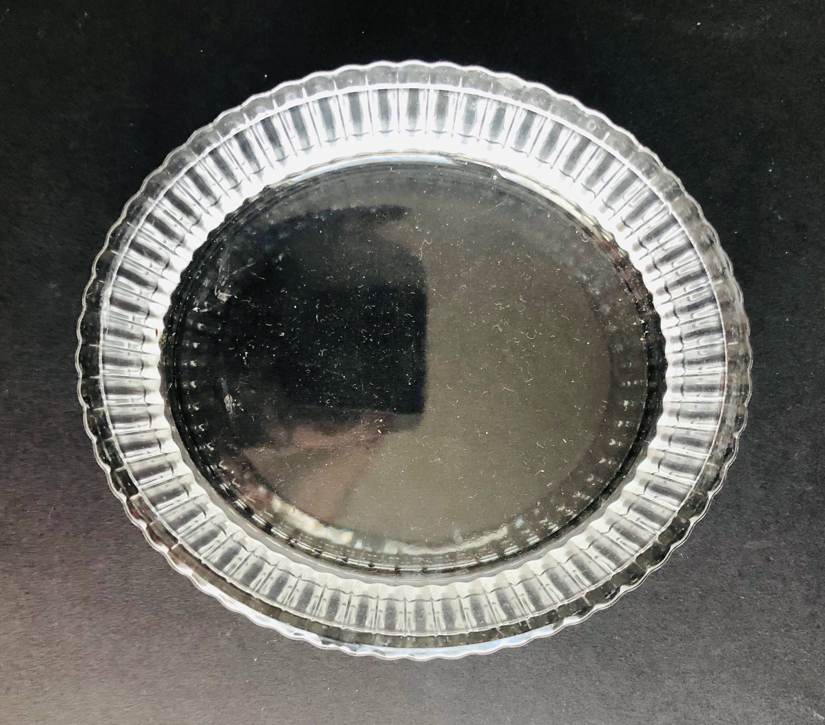 Oval glass box with pink engraved decoration