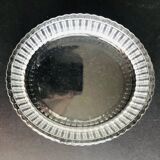 Oval glass box with pink engraved decoration