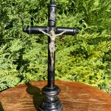 Blackened wood crucifix on base (26 cm)