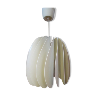 Modern pendant lamp