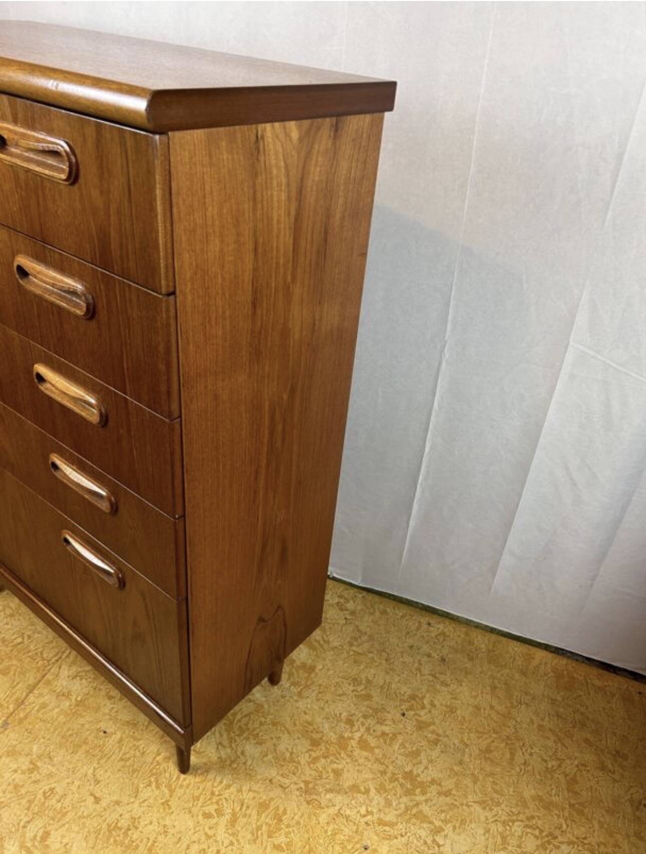 Commode large en teck rétro vintage des années 60 par GPlan.