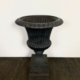 Vase de jardin en fonte