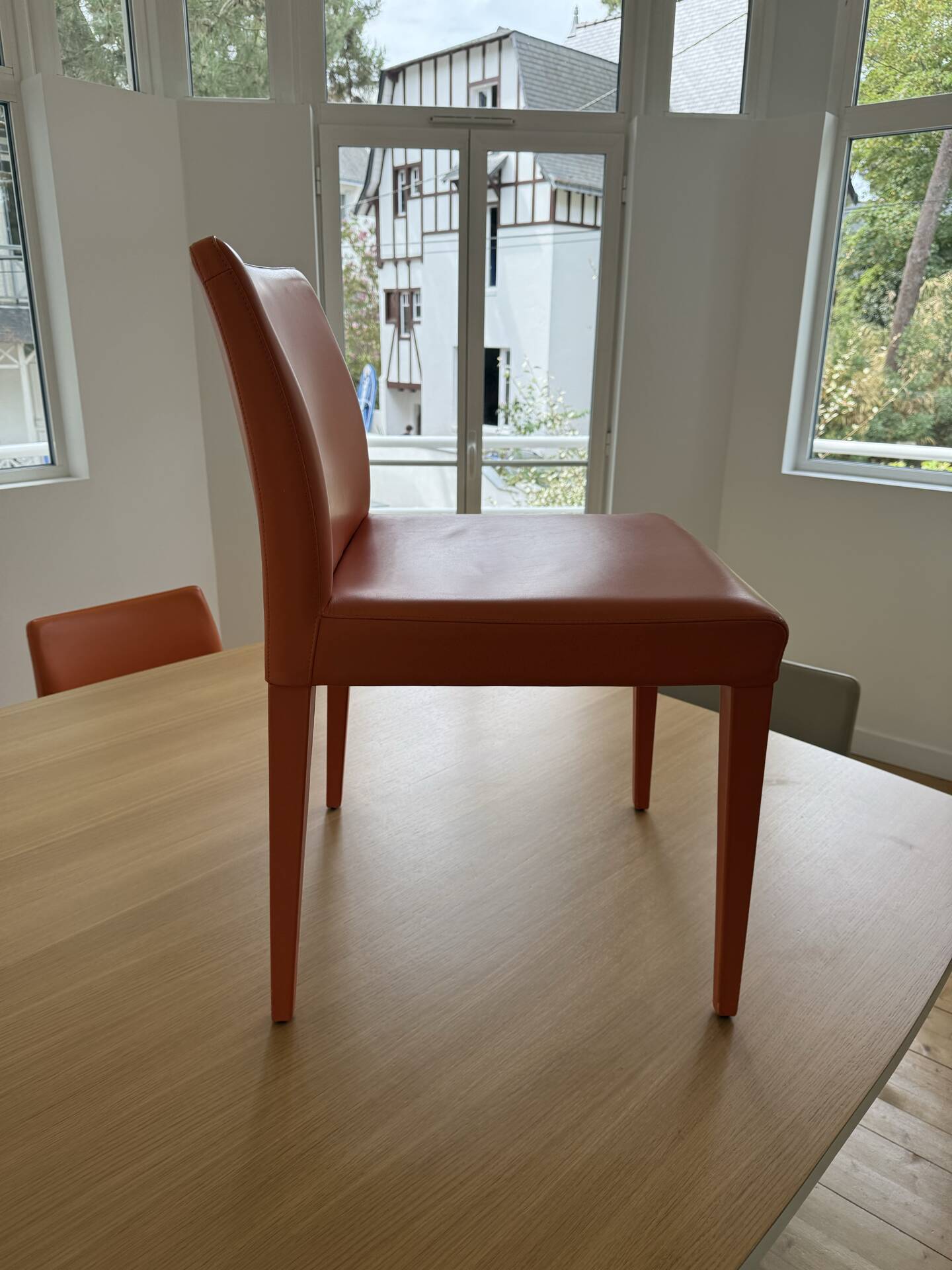 Chairs Poltrona Frau model Liz B