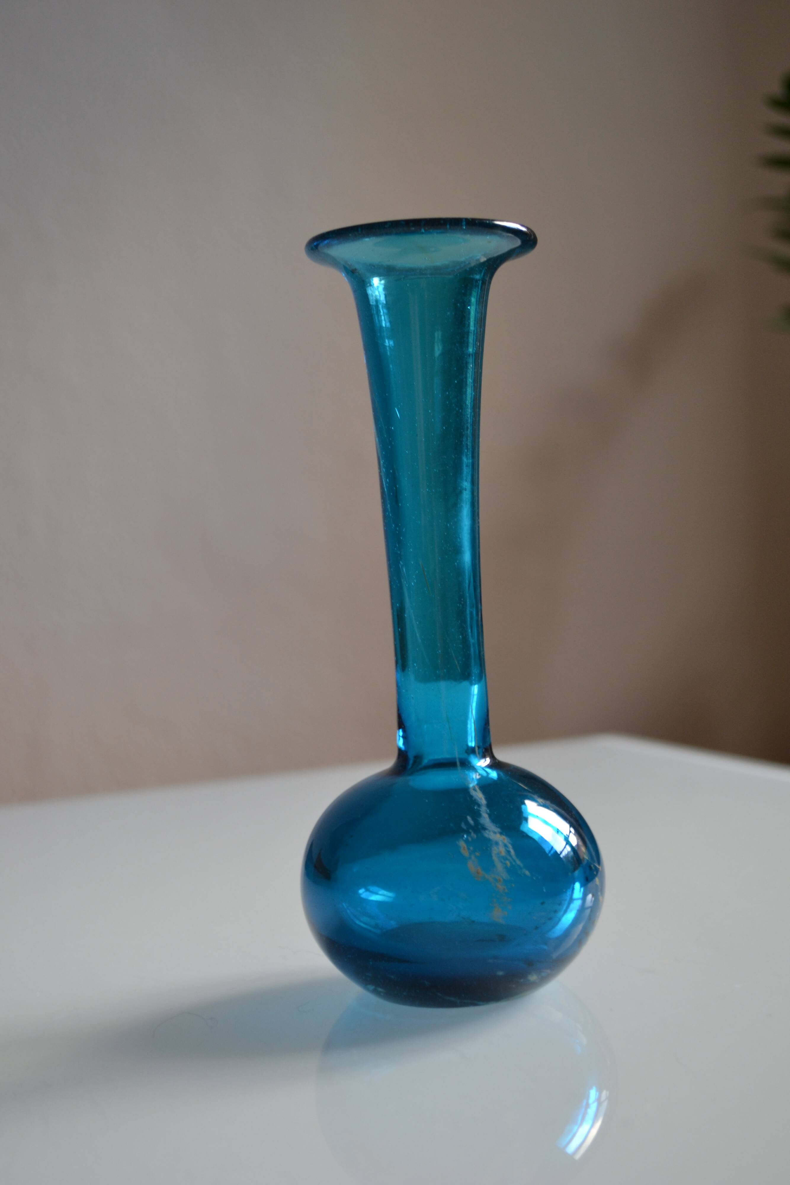 Vase by Michael Harris for Mdina studio in Malta 60s 70s
