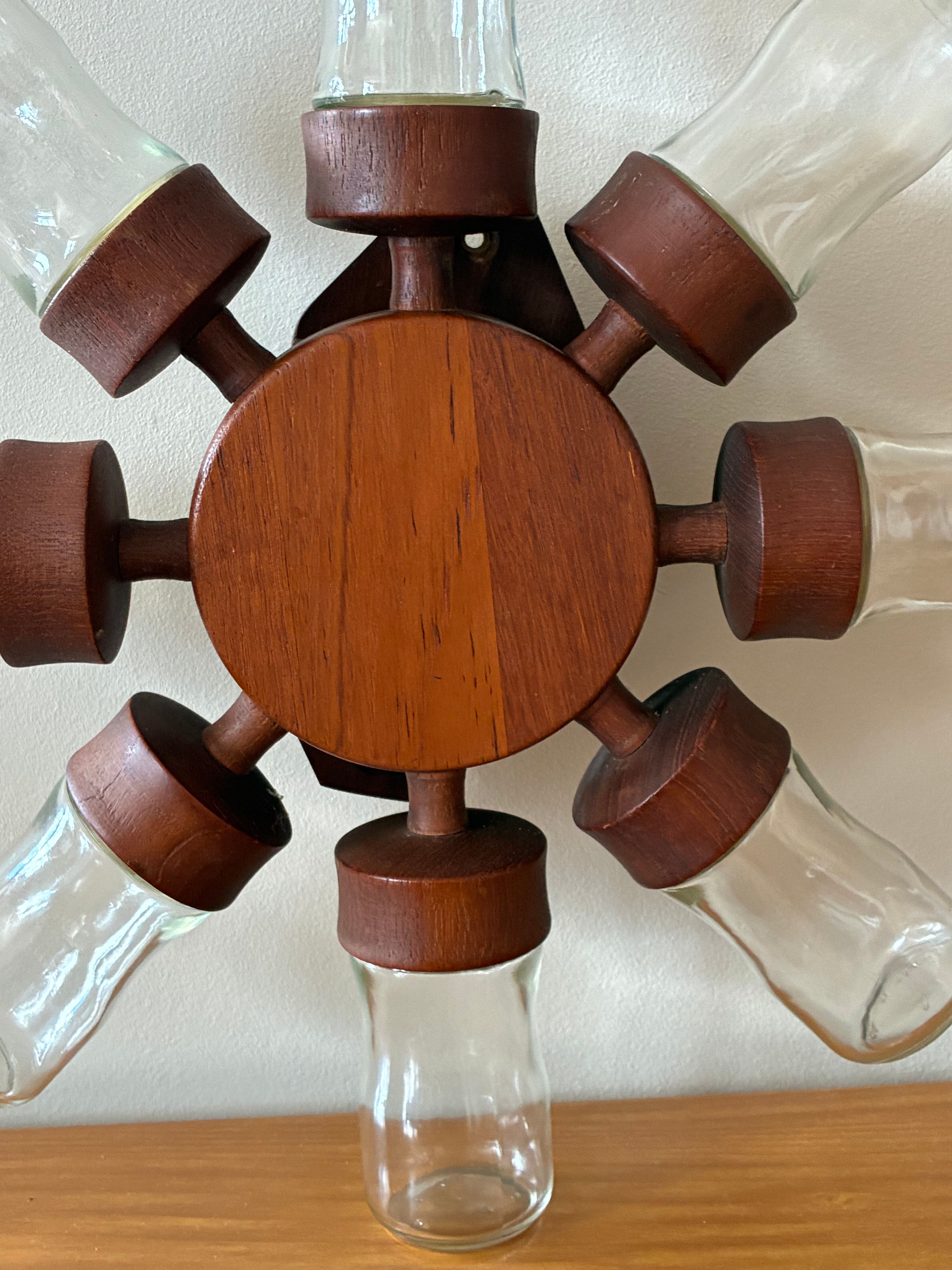 Vintage 70s spice rack