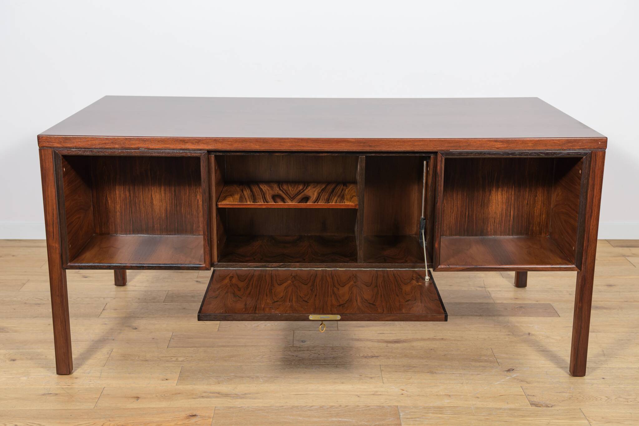 Mid-Century Model 77 Freestanding Desk in Teak from Omann Jun, 1960s
