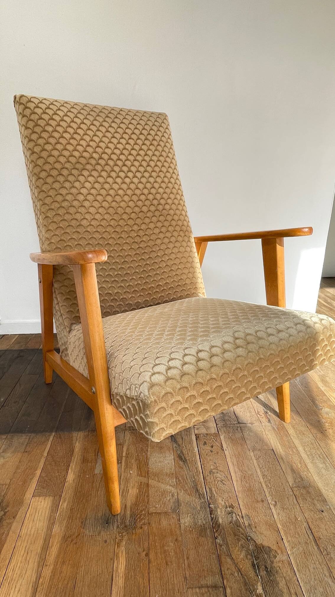 paire FAUTEUILS MANUCERE France Vintage