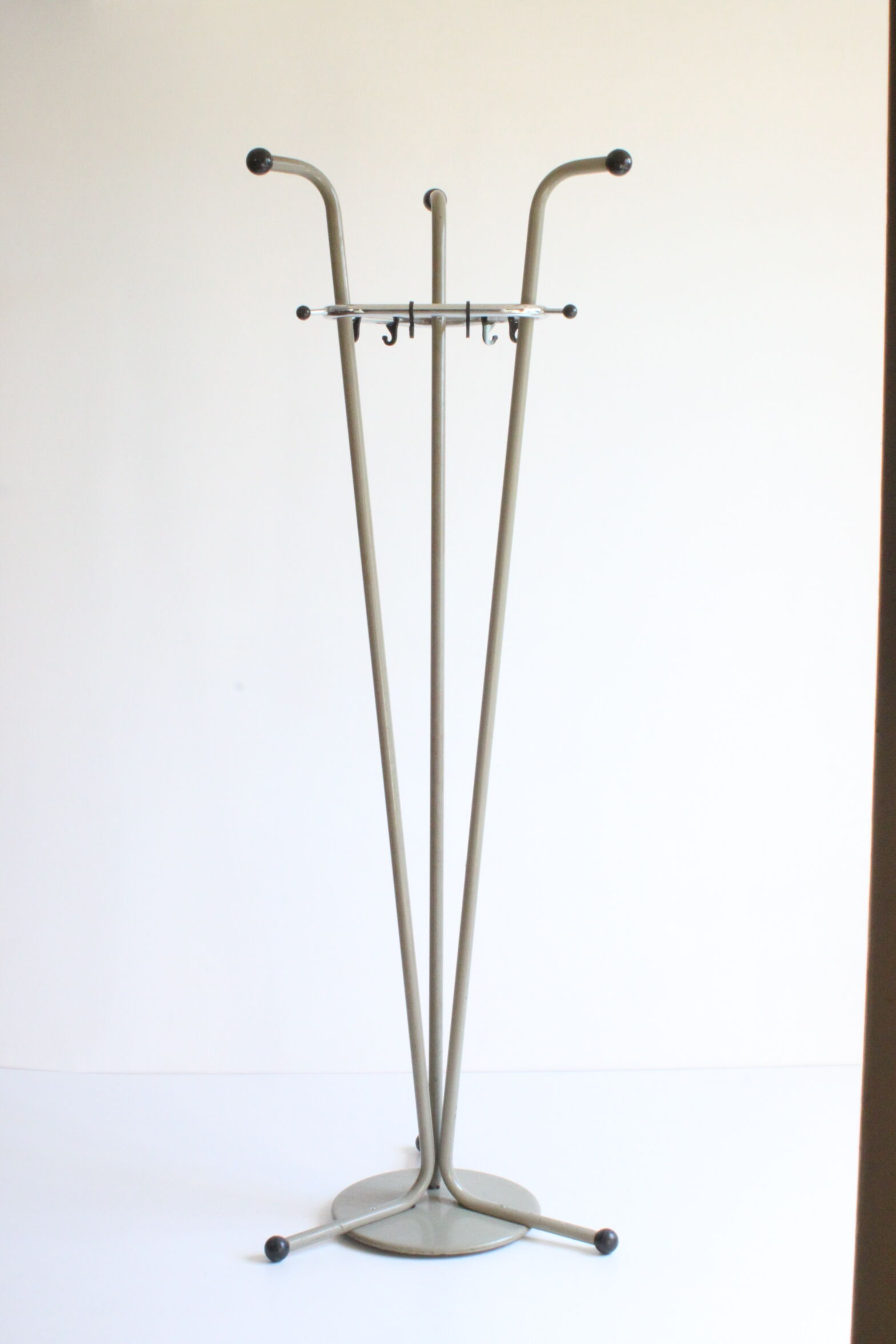 Porte-manteau de l’âge atomique Par Tubax, Belgique Années 1950