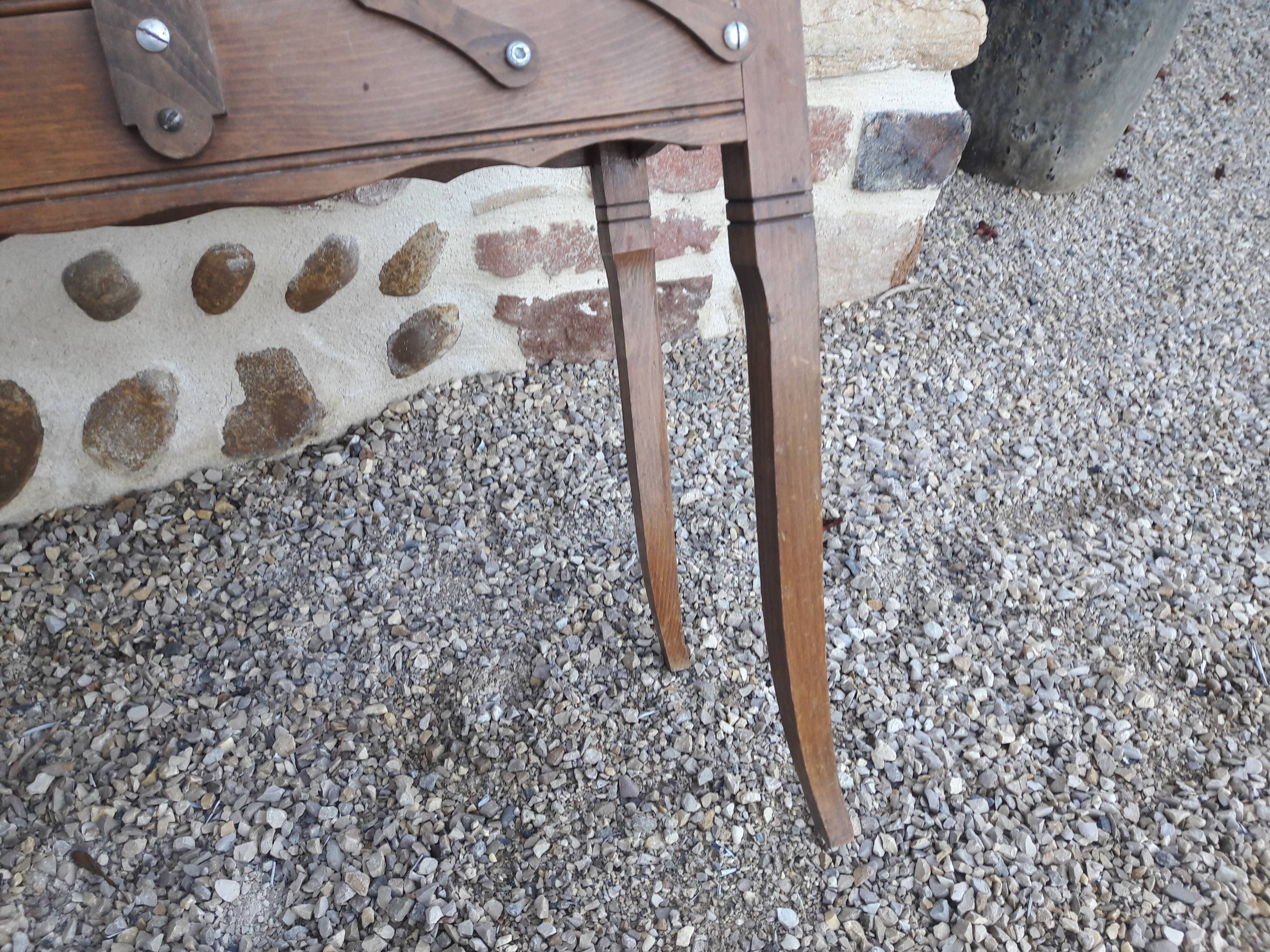 Wood and marquetry worker