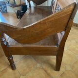 Indonesian low-sided bench
