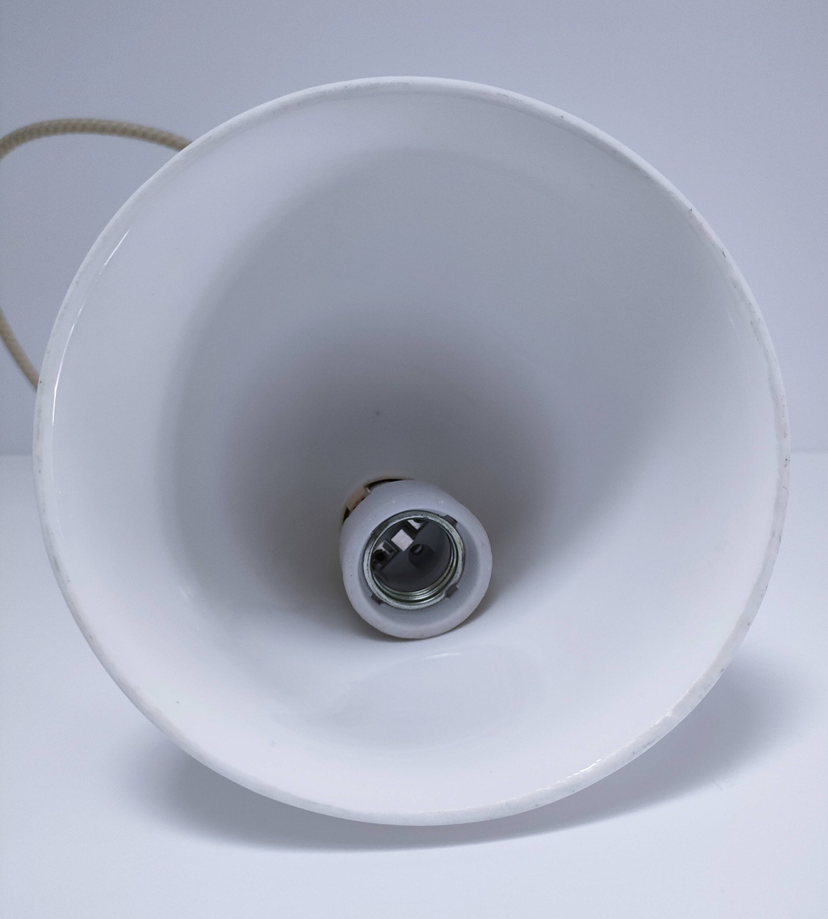 BTC England porcelain pendant light
