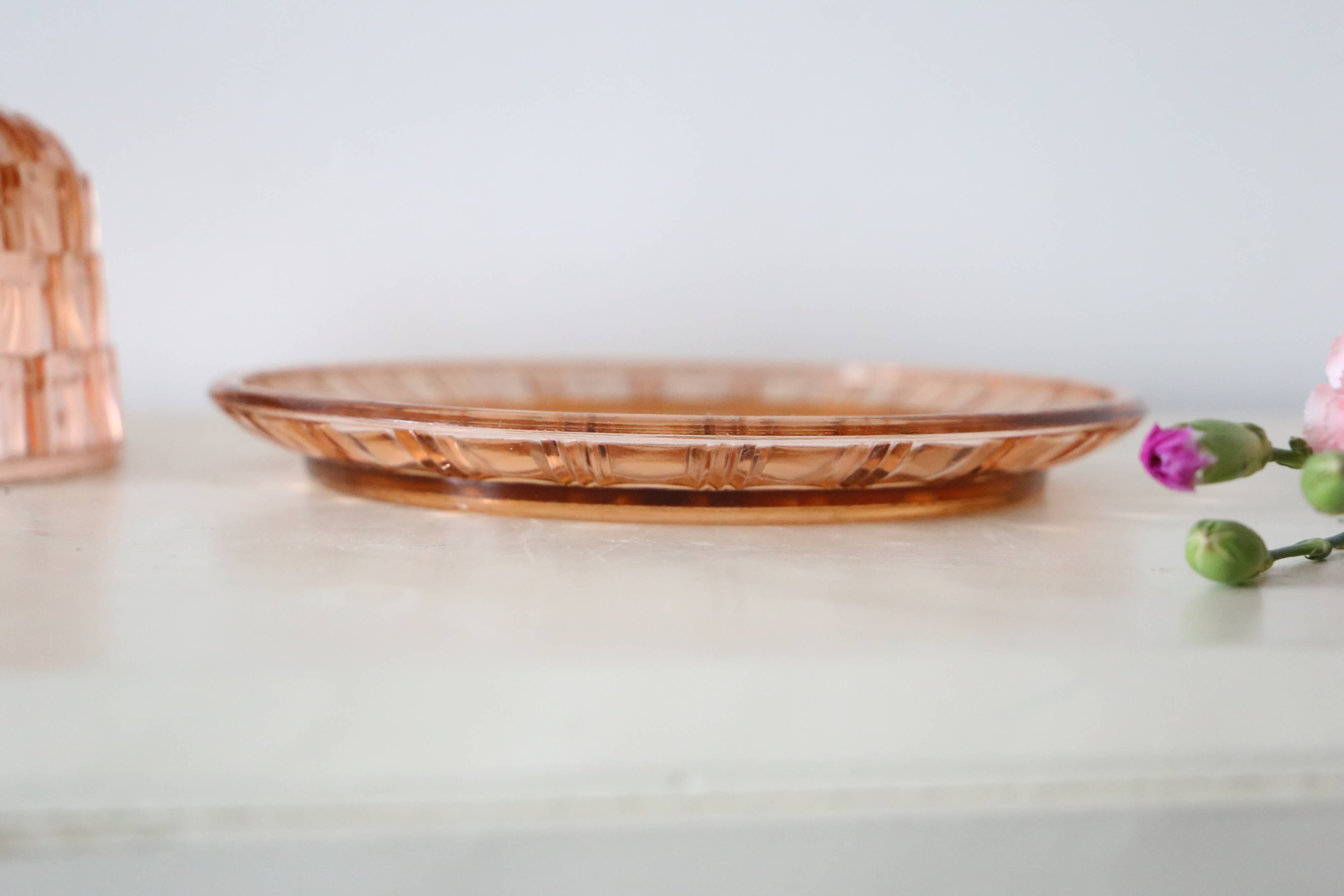 Bell and top in pink glass, vintage