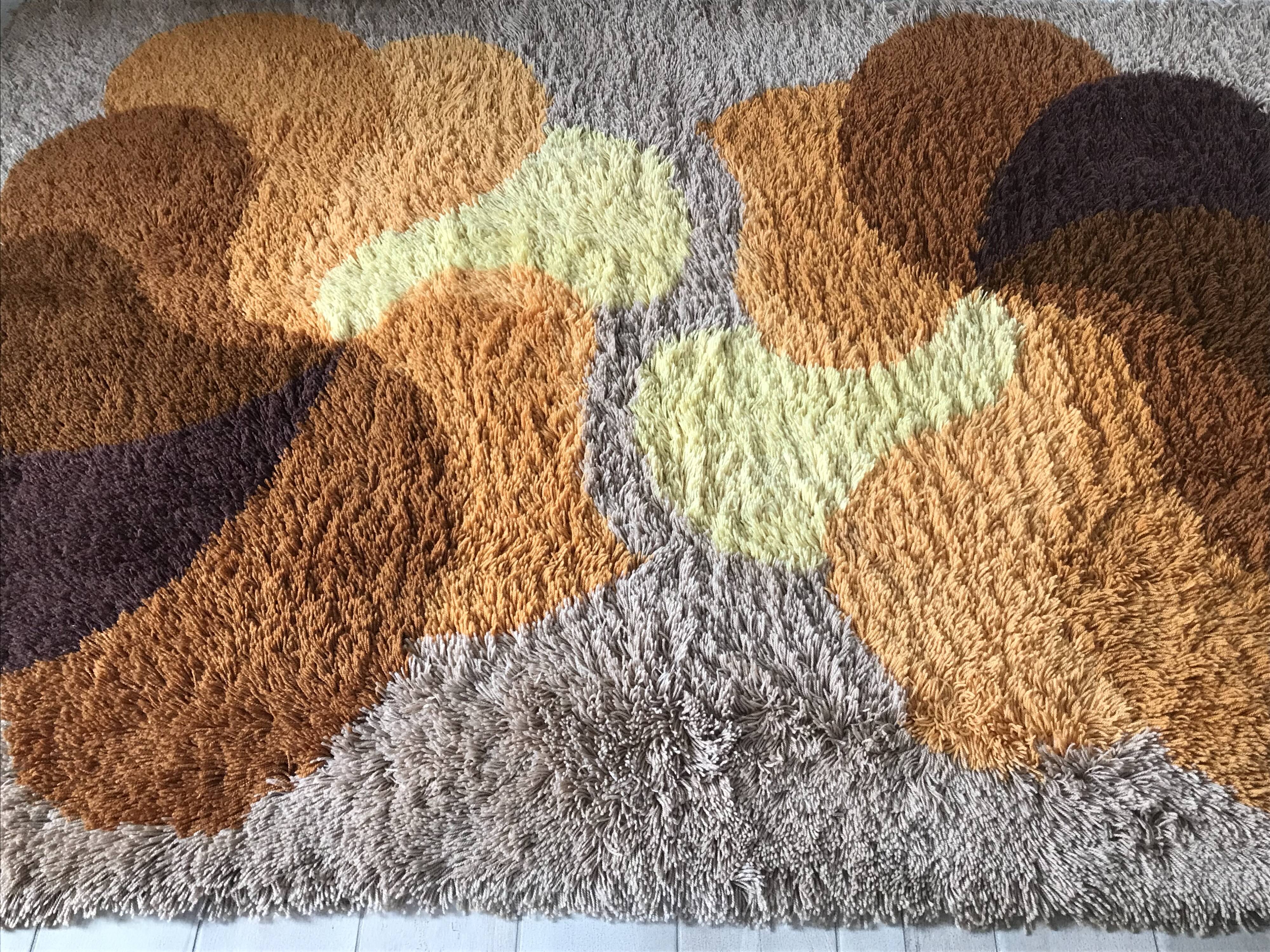 Carpet Desso vintage design 1970