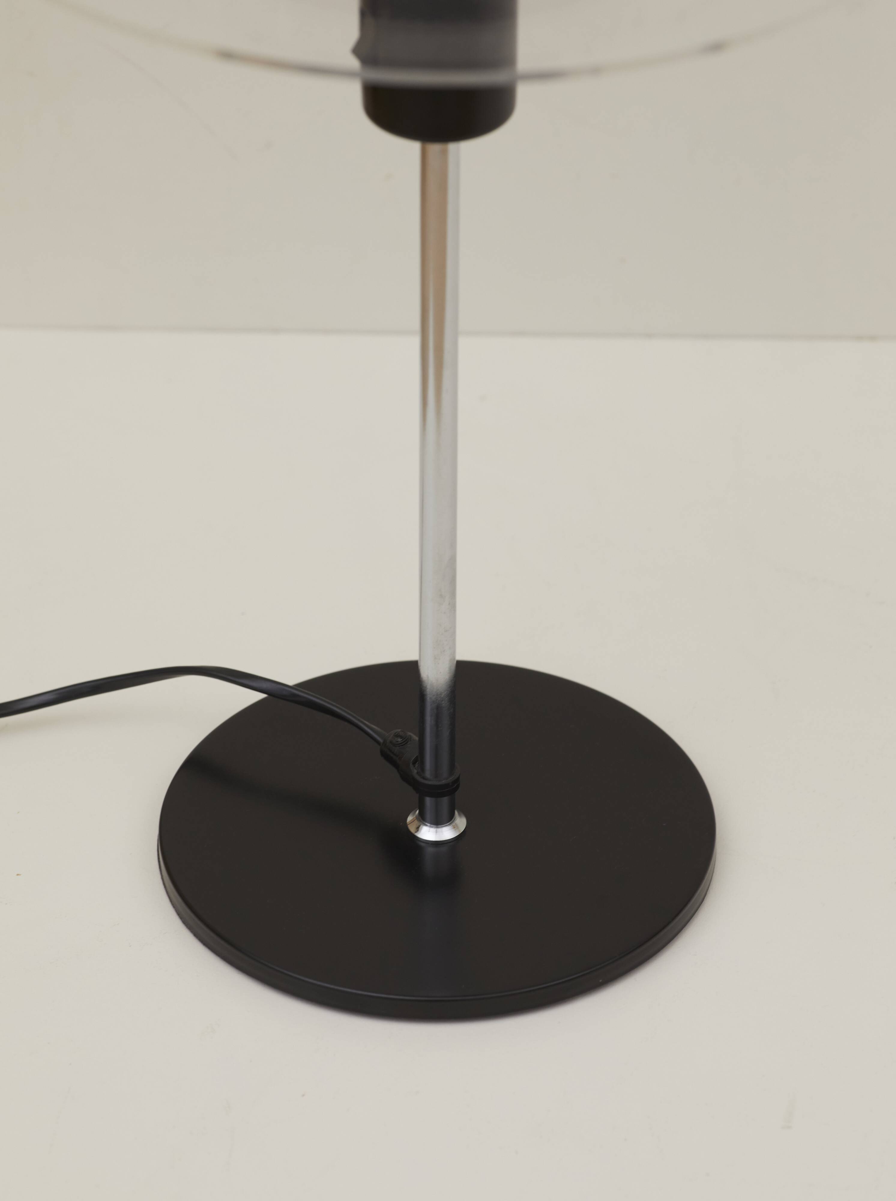Postmodern lamp in metal and plexiglass Cirkel vintage Ikea 1990