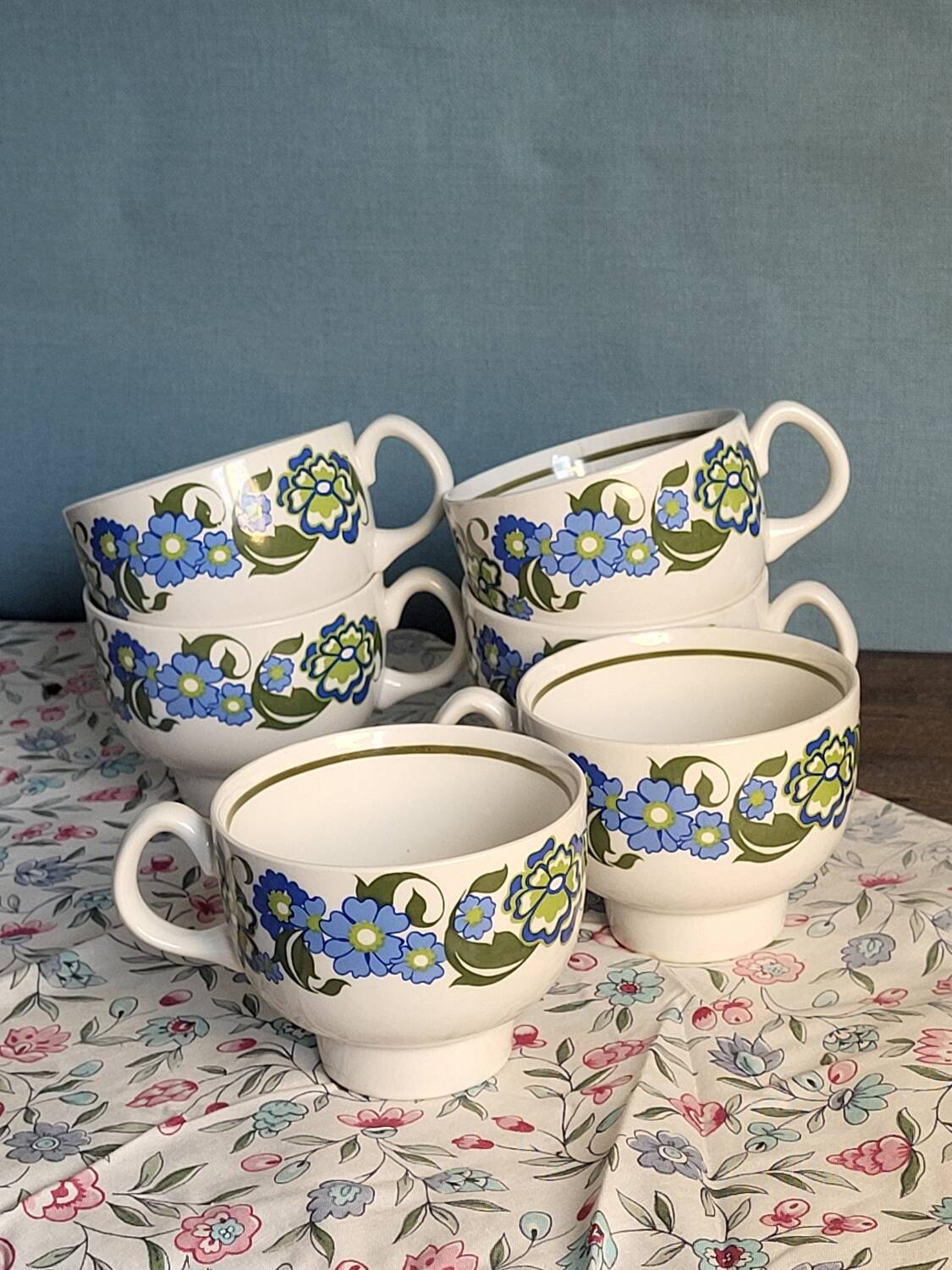 Vintage mugs