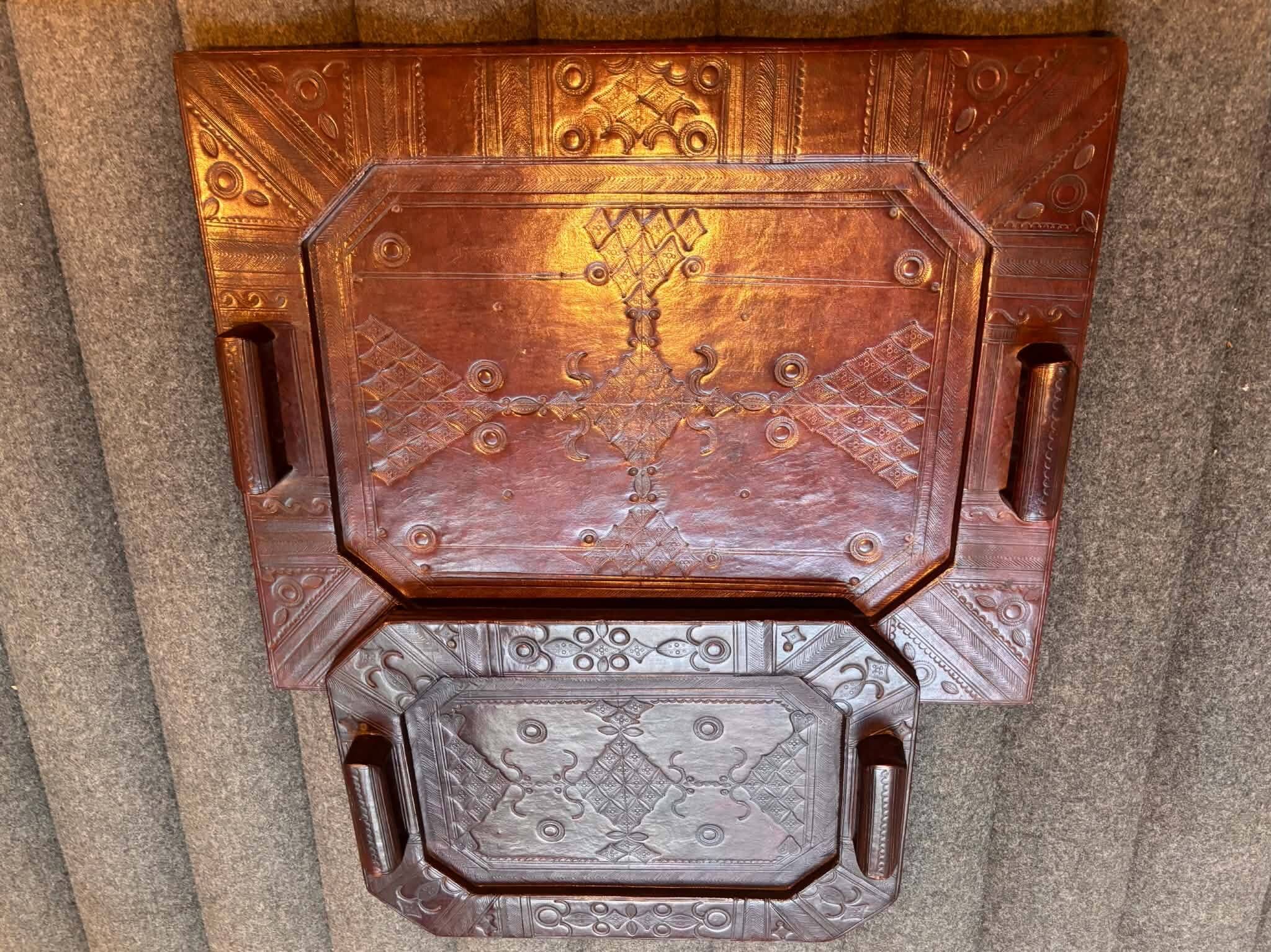 Lot of 2 leather trays