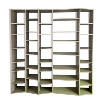 Nadia Soares bookcase New York