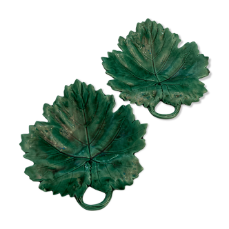 Leaf-shaped earthenware dishes
