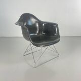 Eames Herman Miller 1950s LAR armchair in elephant grey on cats cradle black base