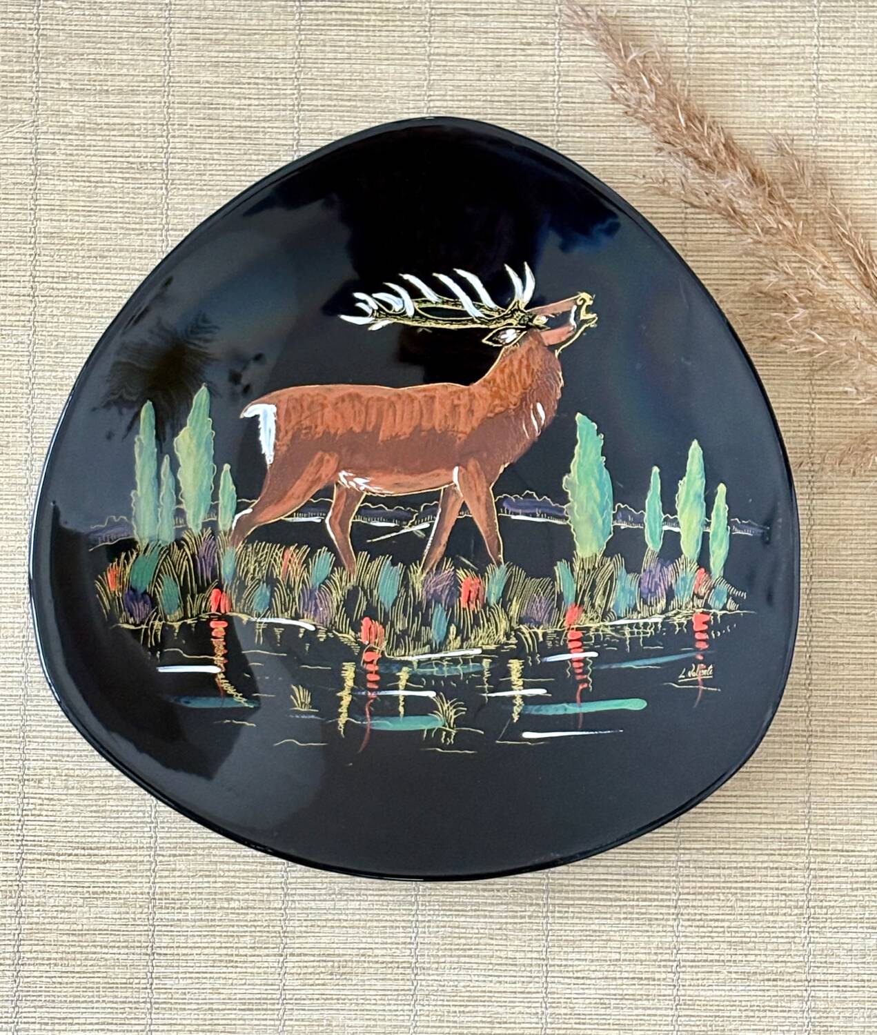 Vintage mid-century decorative plate Longwy Le Cerf