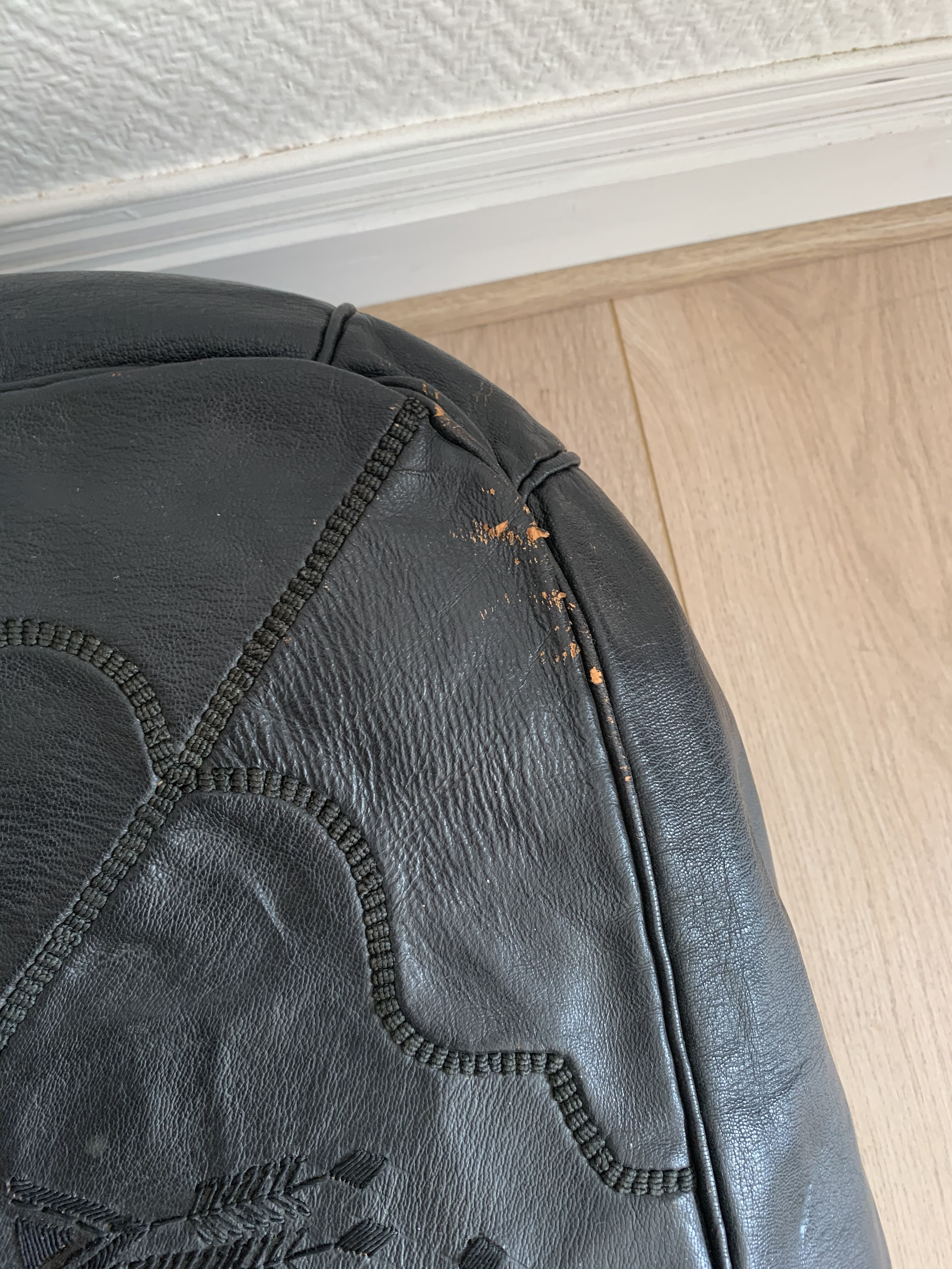 Moroccan vintage square leather pouf