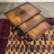 Set of English nesting tables in mahogany from the 1950s.