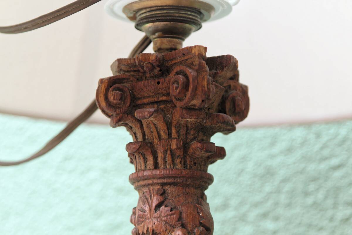 Carved wooden lamp, Corinthian column, 17th century