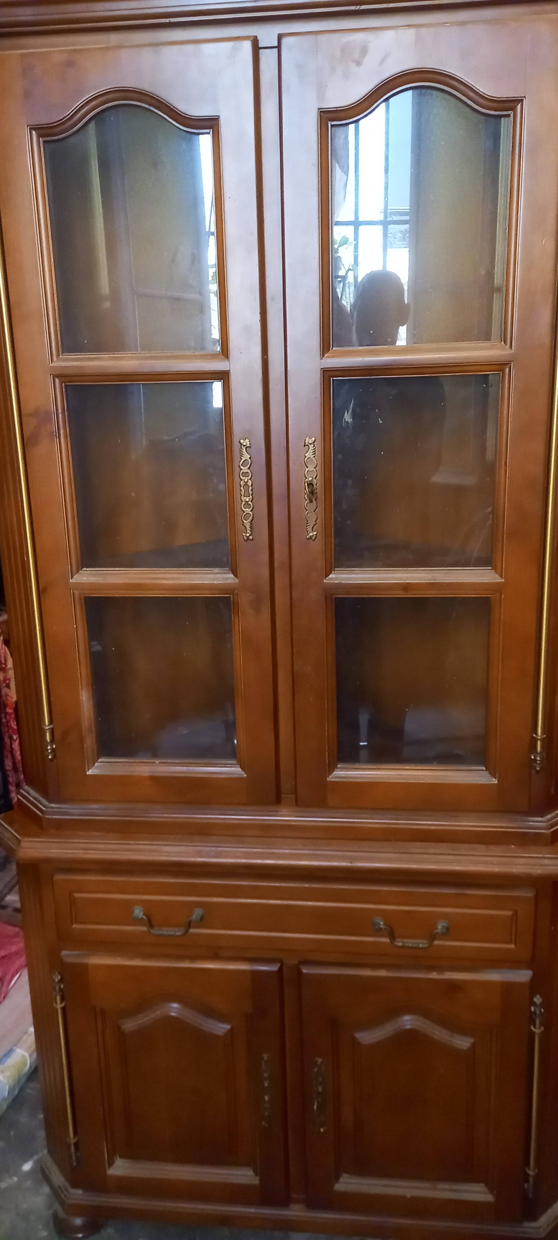corner sideboard / glass china cabinet