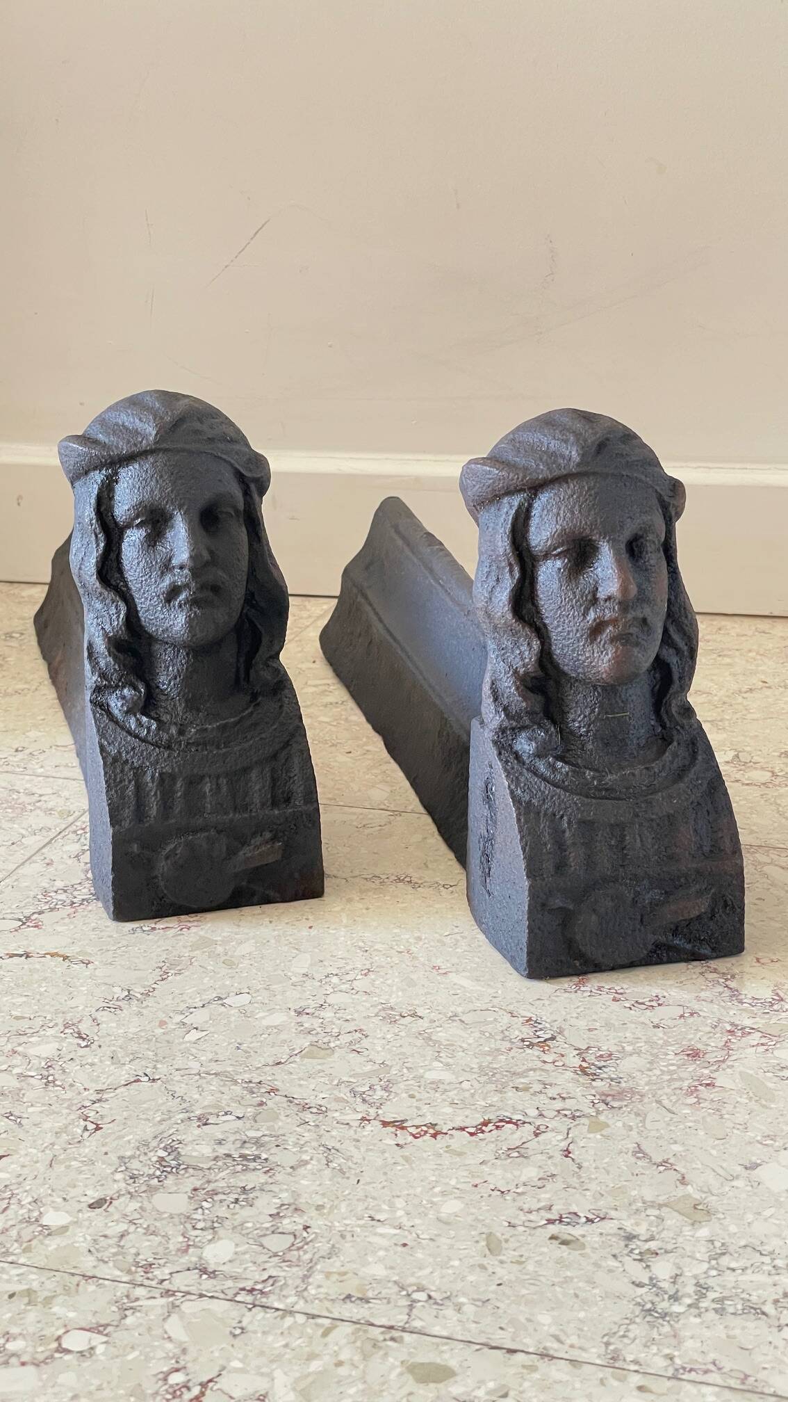 Chenets antique cast iron vintage