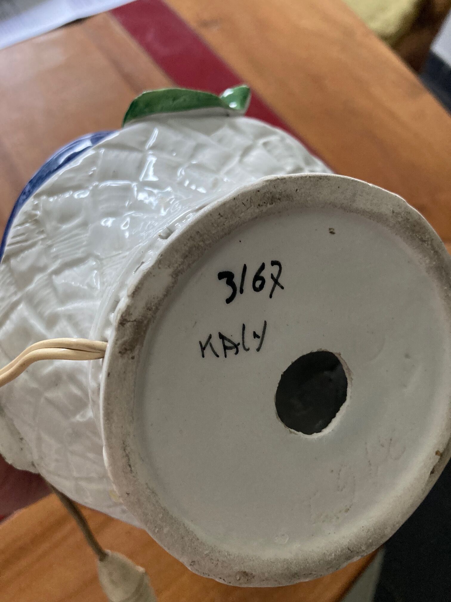 Porcelain lamp foot sign kaly 3/67