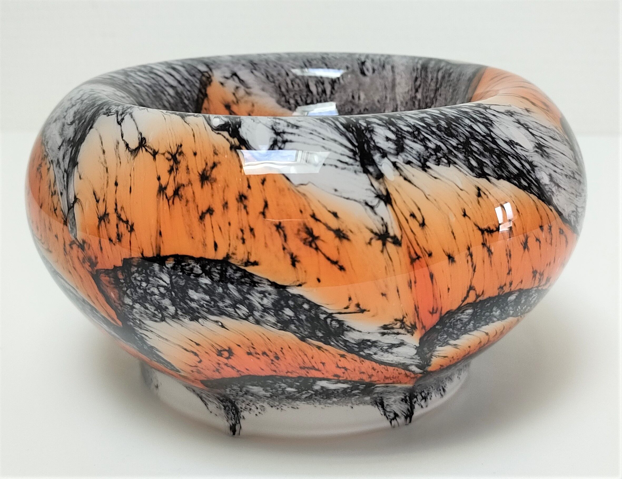Empty pocket Carlo Moretti opaline glass orange and black design