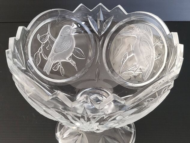 Vintage crystal fruit or candy bowl