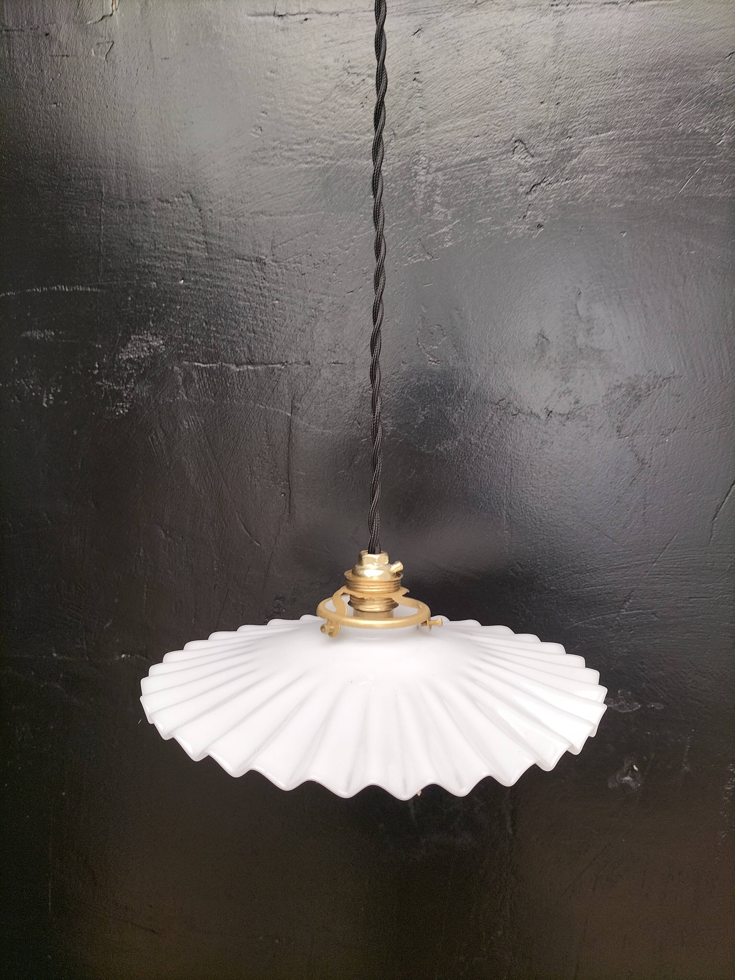 Opaline pendant light