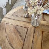 Maison Regain round elm table