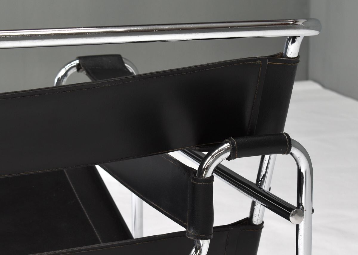 Wassily chair by Marcel Breuer in black leather 1970