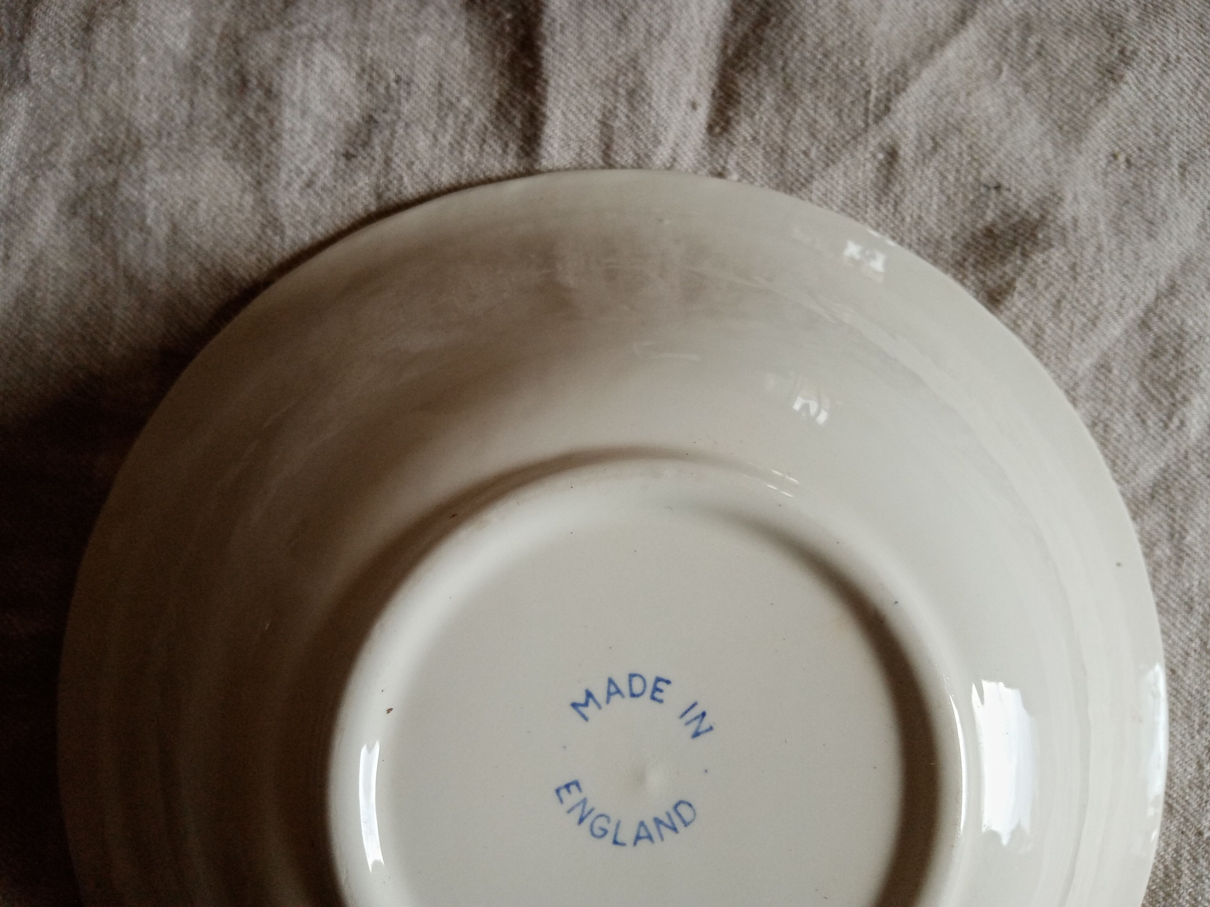 Hollow dish