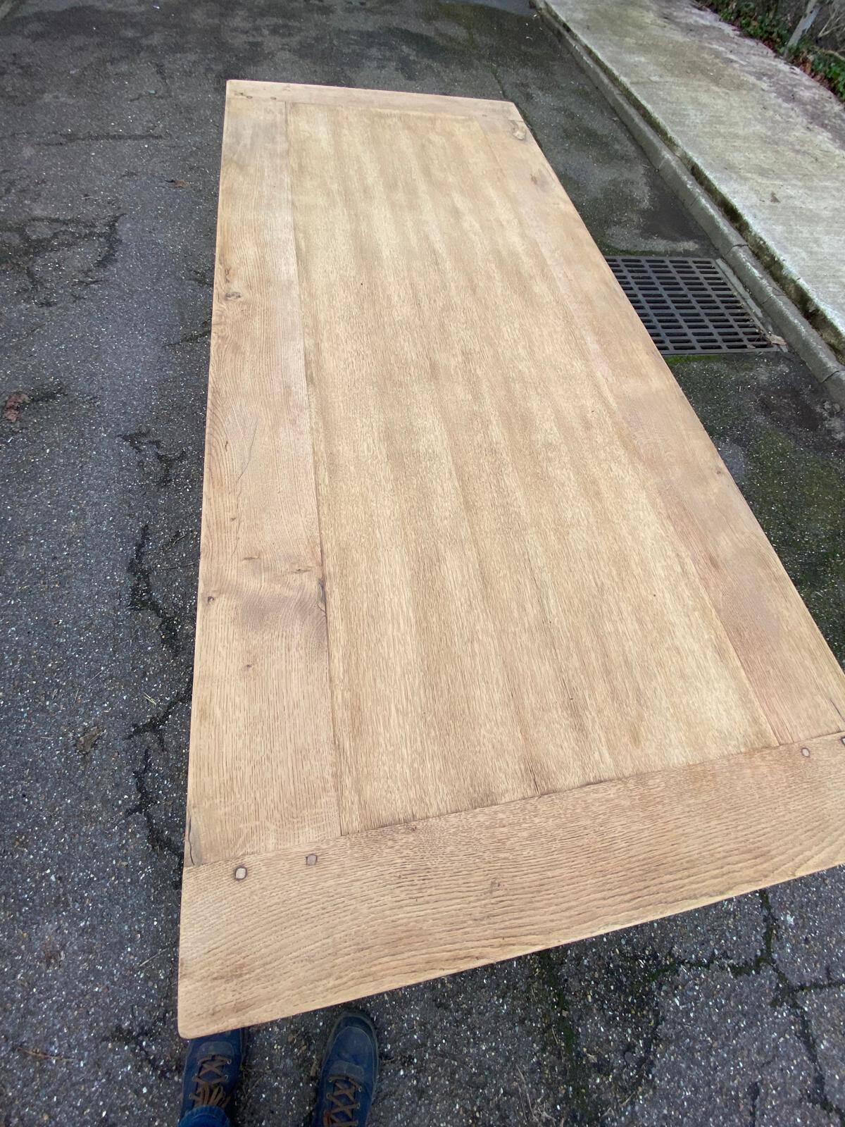 Renovated extendable farmhouse dining table in solid oak, 19th century, 200-300cm.