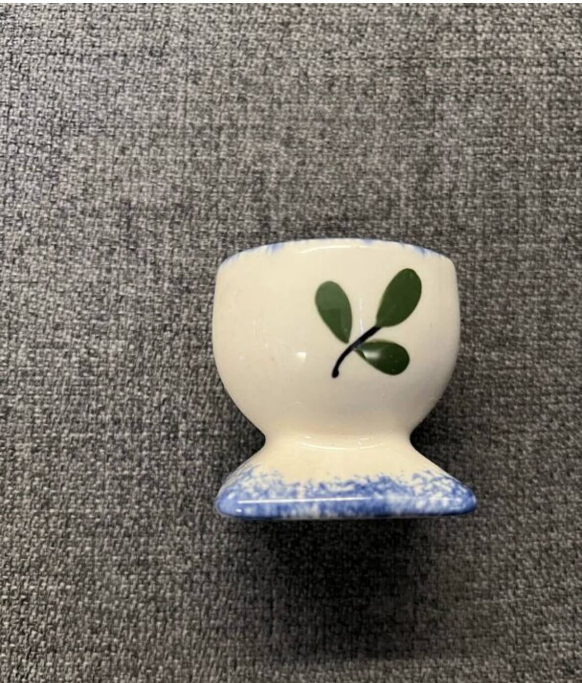 HB Henriot quimper - egg cup