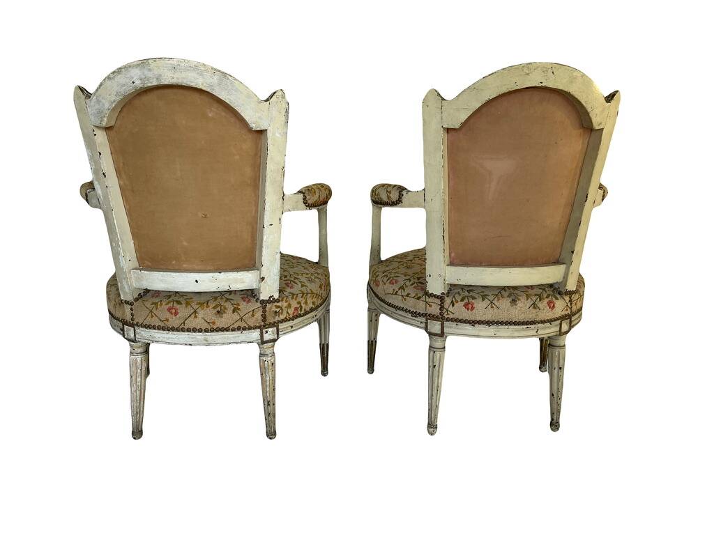 SET OF ARMCHAIRS LOUIS XVI PERIOD gendarme hat 18TH