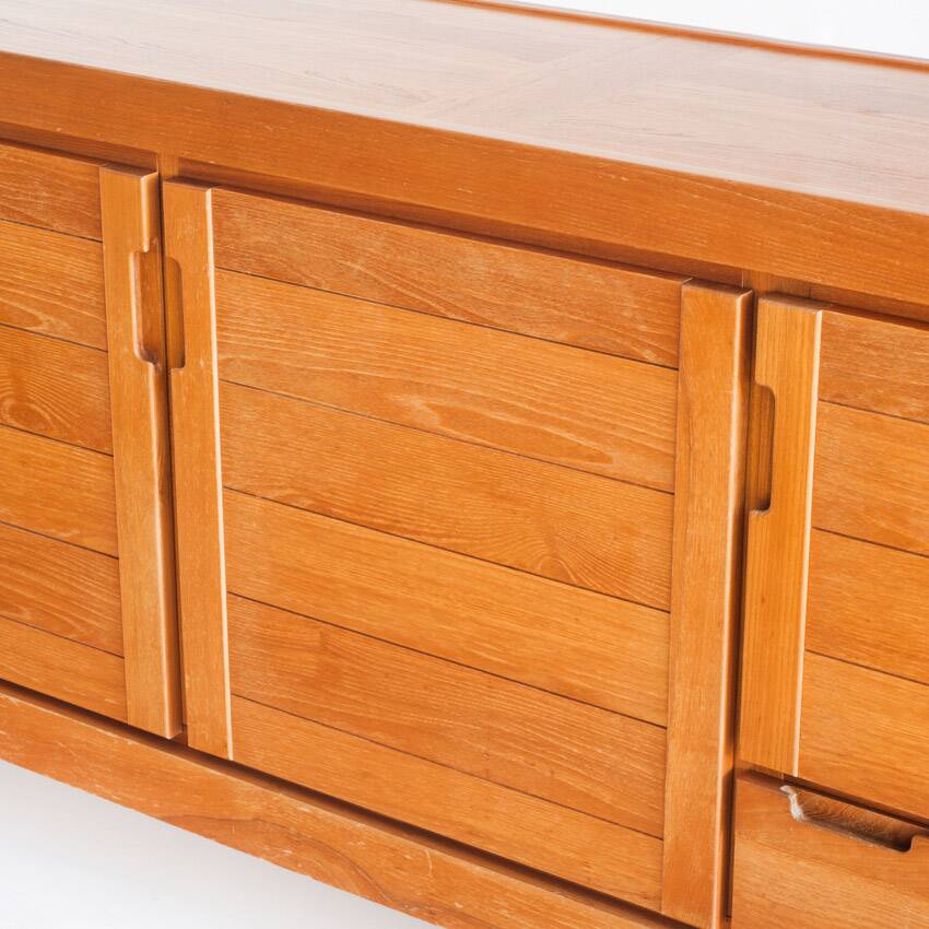 Vintage sideboard in elm wood. Edition by Simat. France 1970s.