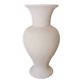 White vase