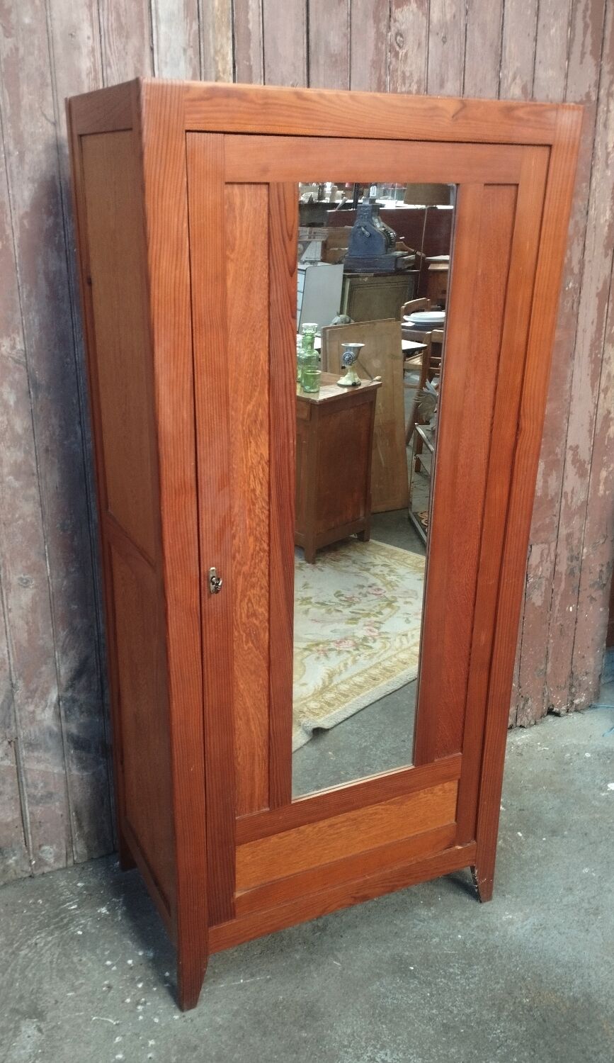 Armoire bonnetière parisienne années 50 60