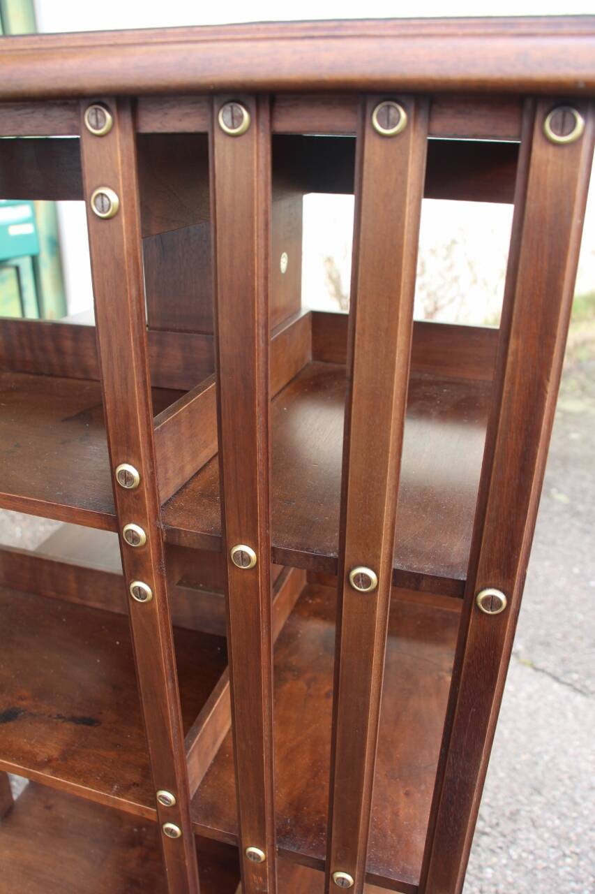 Rotating library signed "G.borgeaud Paris"