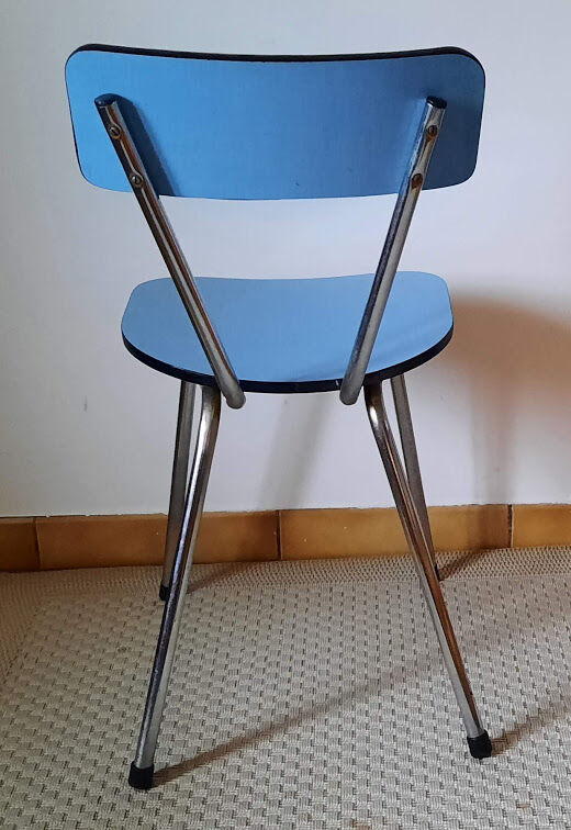 Set of 2 formica chairs
