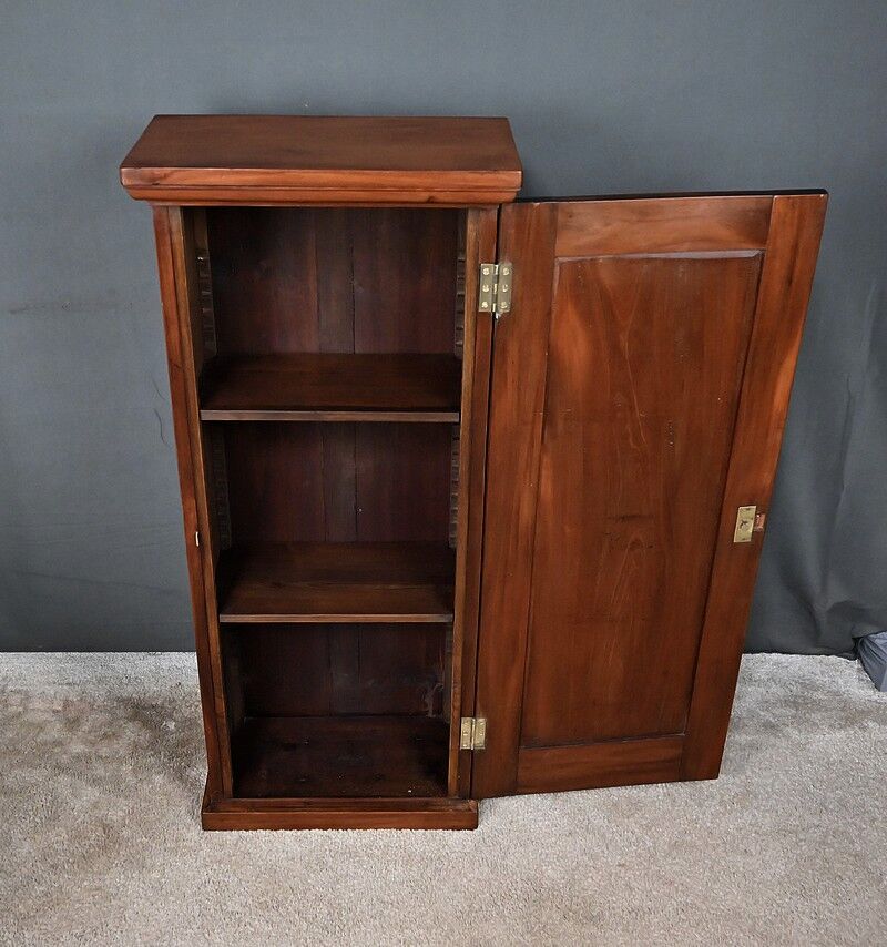 Bureau in mahogany – 1900