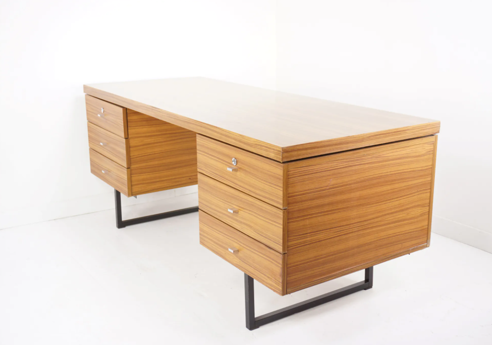 Office Pierre Guariche 60s model Minister for Meurop