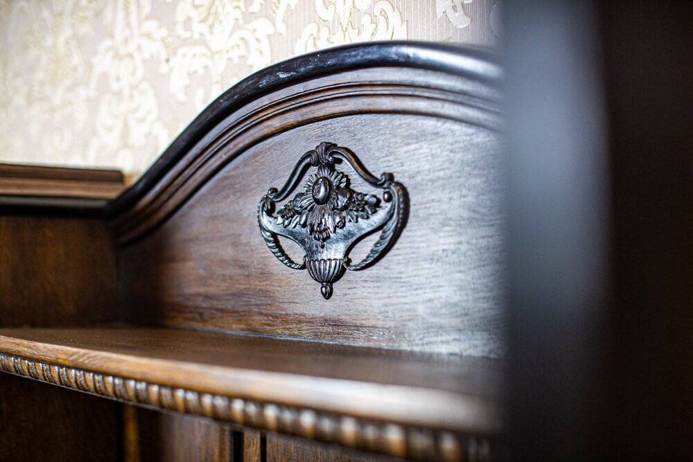 Vintage Buffet in Oak Burl, 1930s