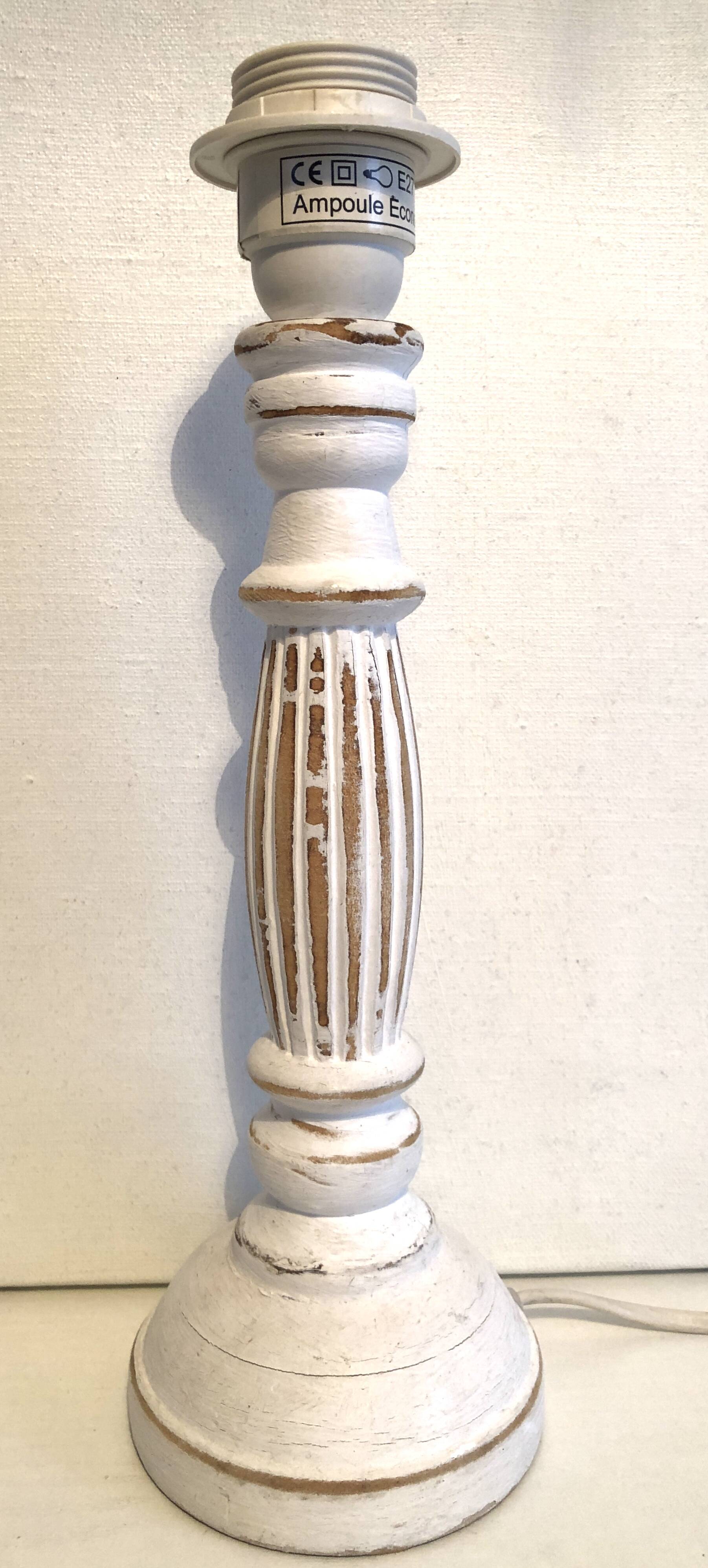 Wooden lamp base