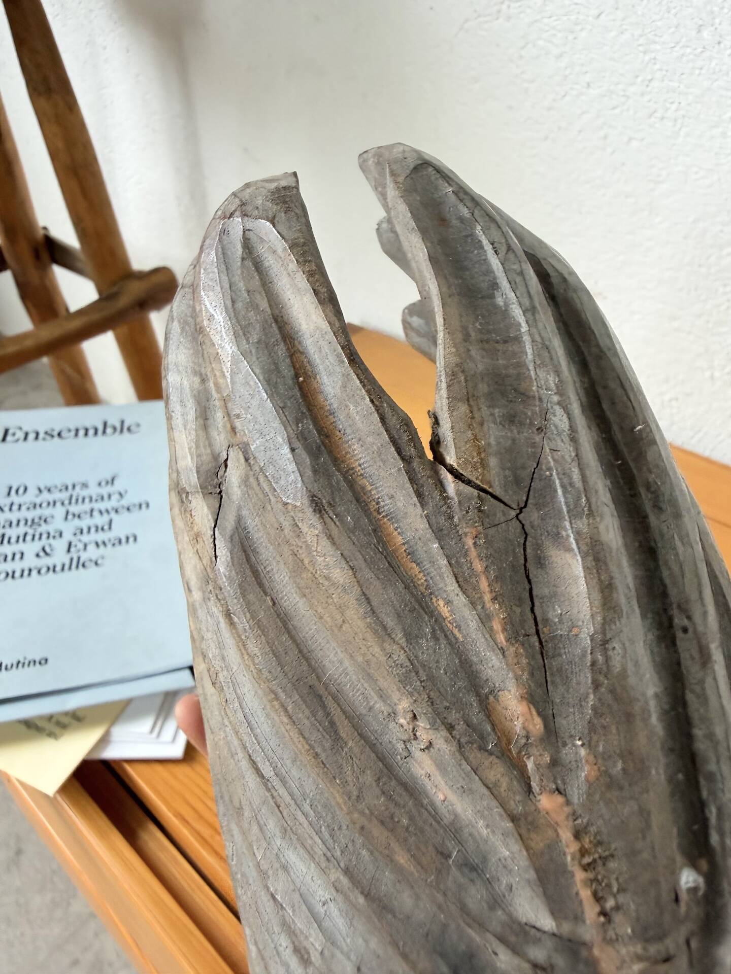 Brutalist wood shell sculpture box 1900